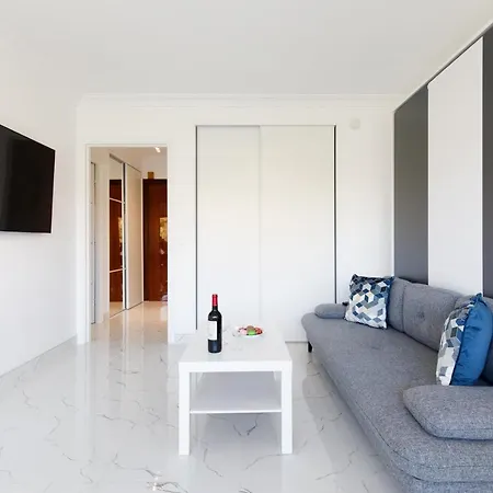 Palm Flor Yourhosthelper Apartment *