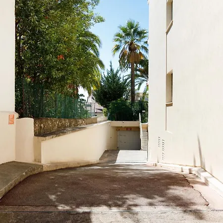 Apartment Palm Flor Yourhosthelper *